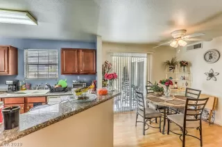 Photo #2: 2121804 Listing