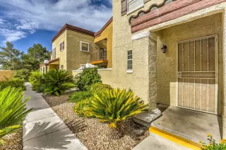 Photo #6: 2121804 Listing