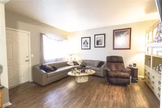 Photo #2: 2121826 Listing