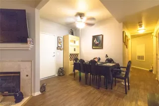 Photo #5: 2121826 Listing