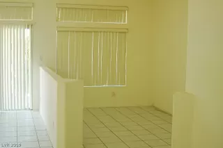 Photo #6: 2121836 Listing