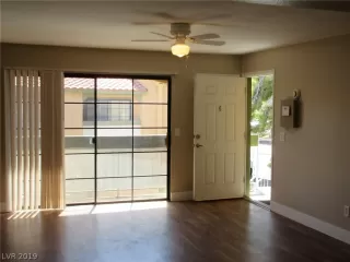 Photo #6: 2121951 Listing 