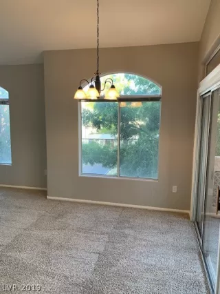 Photo #4: 2122012 Listing 