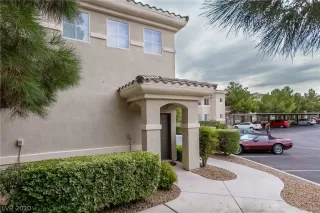 Photo #5: 2122094 Listing