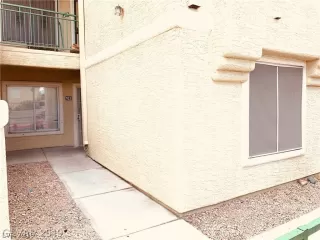 Photo #5: 2122151 Listing