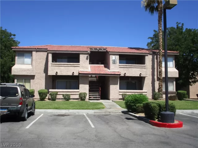 MLS: 2122161 Condo For Sale