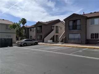 Photo #1: 2122232 Listing 