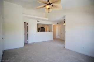 Photo #3: 2122332 Listing 