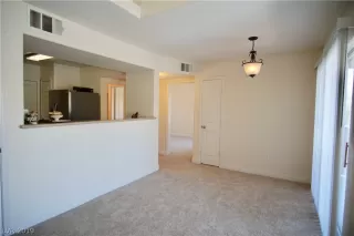 Photo #6: 2122332 Listing 