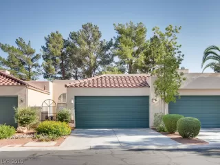 Photo #2: 2122337 Listing