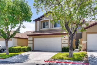 Photo #1: 2122359 Listing
