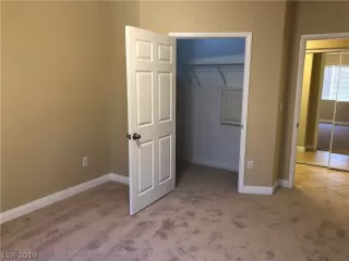 Photo #5: 2122389 Listing