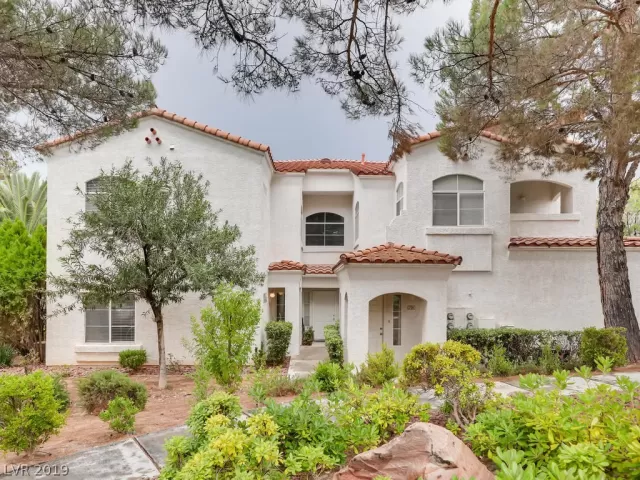 MLS: 2122397 Condo For Sale