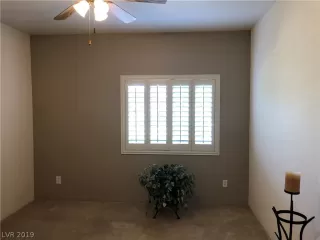 Photo #2: 2122433 Listing