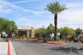 Photo #1: 2122454 Listing 