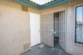 Photo #3: 2122460 Listing