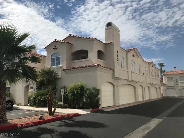 MLS: 2122471 Condo For Sale