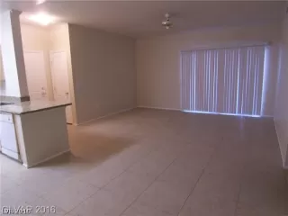 Photo #6: 2122476 Listing