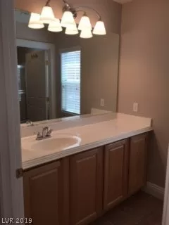 Photo #5: 2122570 Listing