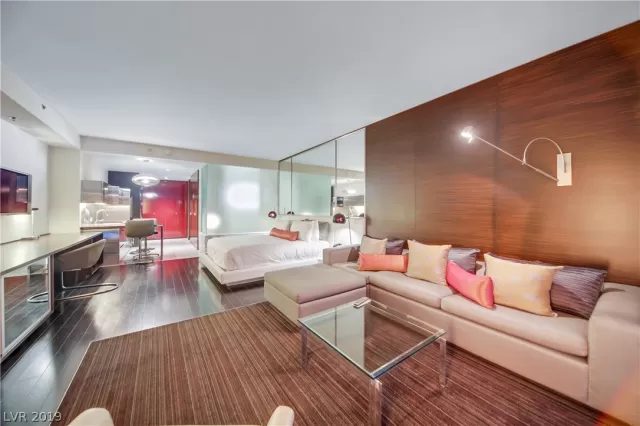 MLS: 2122592 Condo For Sale