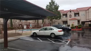 Photo #1: 2122655 Listing 