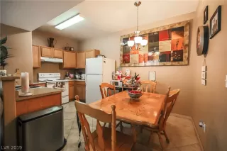 Photo #4: 2122719 Listing 