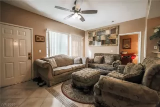 Photo #5: 2122719 Listing 