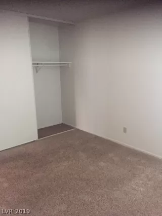 Photo #4: 2122721 Listing 