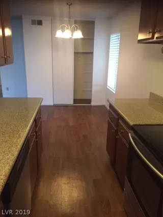 Photo #6: 2122721 Listing 