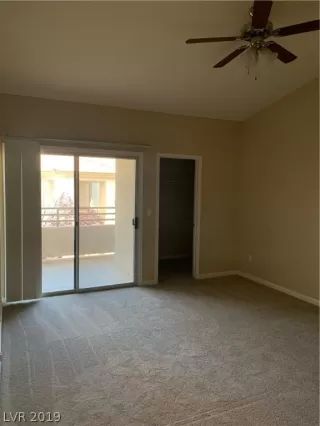 Photo #5: 2122800 Listing