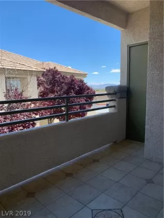 Photo #6: 2122800 Listing