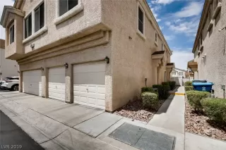 Photo #1: 2122843 Listing 