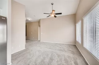 Photo #4: 2122843 Listing 
