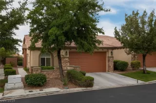 Photo #1: 2122935 Listing