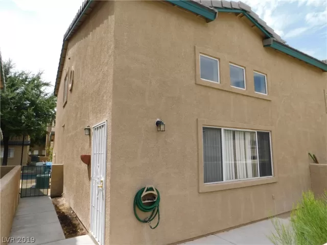 MLS: 2123105 Condo For Sale