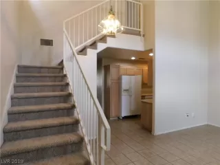 Photo #3: 2123105 Listing 