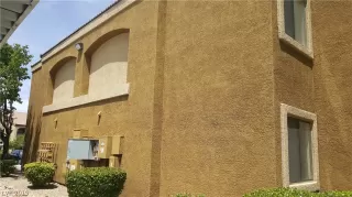 Photo #3: 2123118 Listing 