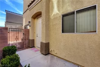 Photo #3: 2123195 Listing 