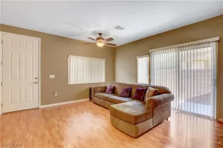 Photo #6: 2123195 Listing 