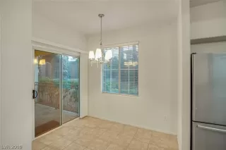 Photo #6: 2123203 Listing 