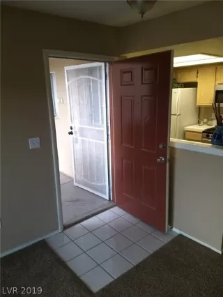 Photo #2: 2123330 Listing 