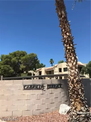 Photo #2: 2123335 Listing 