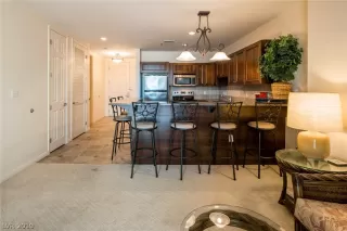 Photo #4: 2123360 Listing 