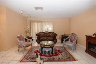 Photo #6: 2123368 Listing