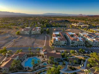 Photo #5: 2123414 Listing