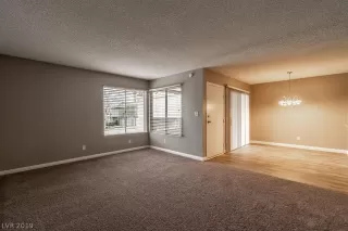 Photo #5: 2123425 Listing 