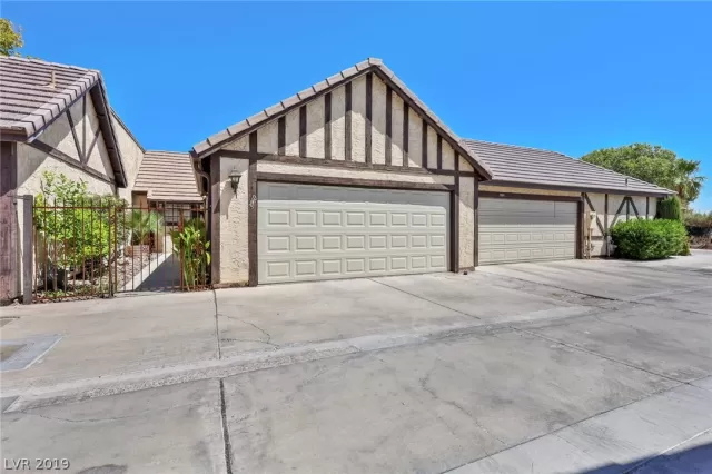 MLS: 2123538 Condo For Sale