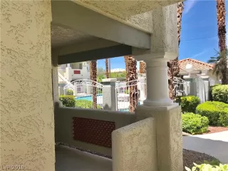 Photo #1: 2123545 Listing