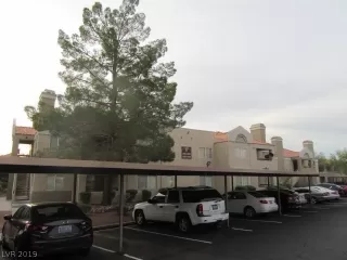 Photo #1: 2123548 Listing