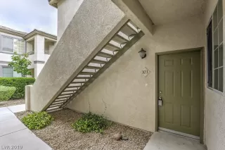 Photo #3: 2123610 Listing 